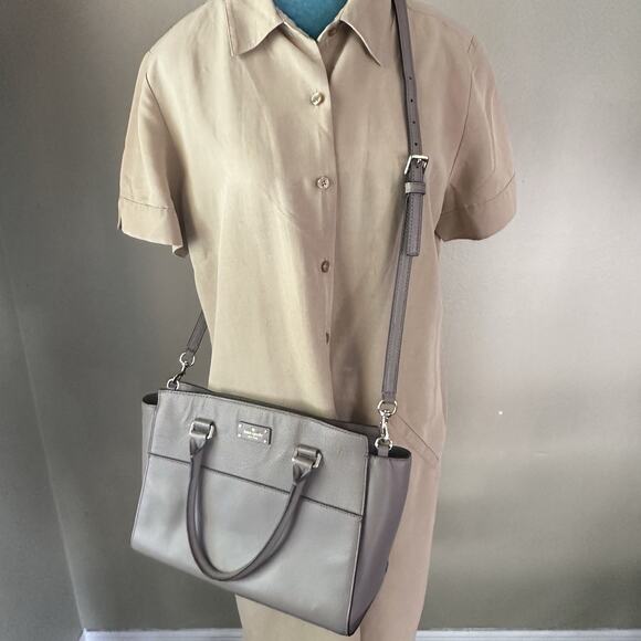 Kate Spade Leather Taupe Handbag with crossbody strap. - Picture 5 of 15